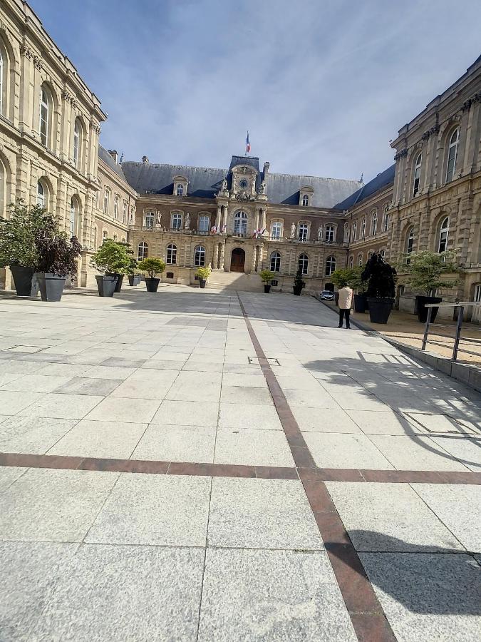 Appart Cosy Hyper Centre Luxe 4 Pers Wifi Apartamento Amiens Exterior foto